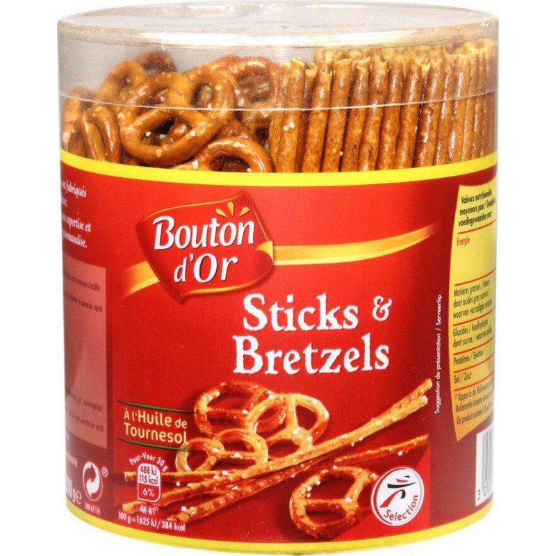 Stock photo de bretzel des bâtons ou bretzels dans le cuisine