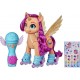 HASBRO MY LITTLE PONY- SUNNY CHANTE EN ROLLERS