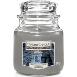 YANKEE CANDLE Bougie moyenne Réconfort la bougie